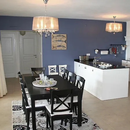 Saray Holiday home *